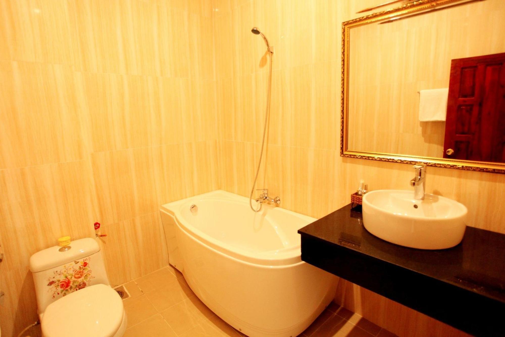 Nhat Minh Hotel La Gi Esterno foto