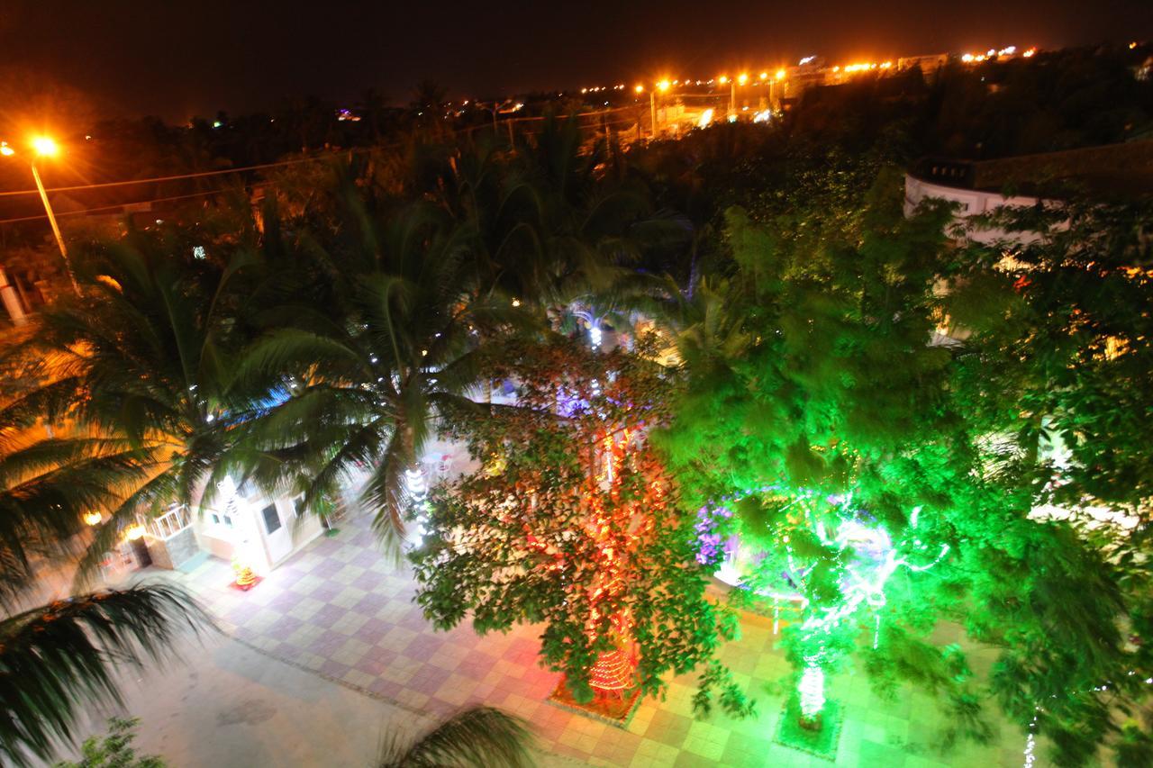 Nhat Minh Hotel La Gi Esterno foto